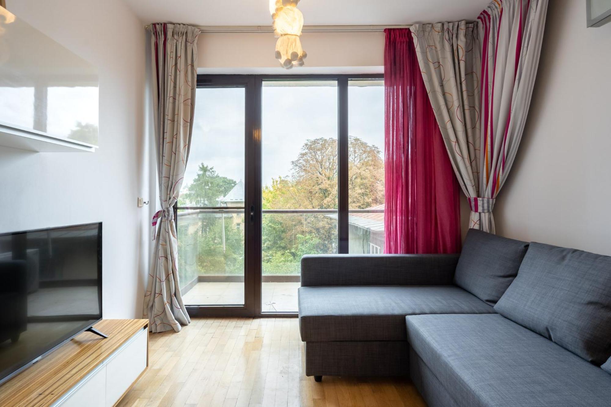 Lazynest - Modern Apartment With Parking & Balcony Bukarest Exteriör bild